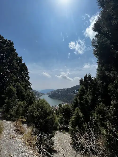 Free HTML5 Website Template by FreeHTML5.co